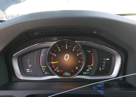 2015 Volvo S60 T5 Premier из США, поврежденный, VIN YV140MFK4F2335139